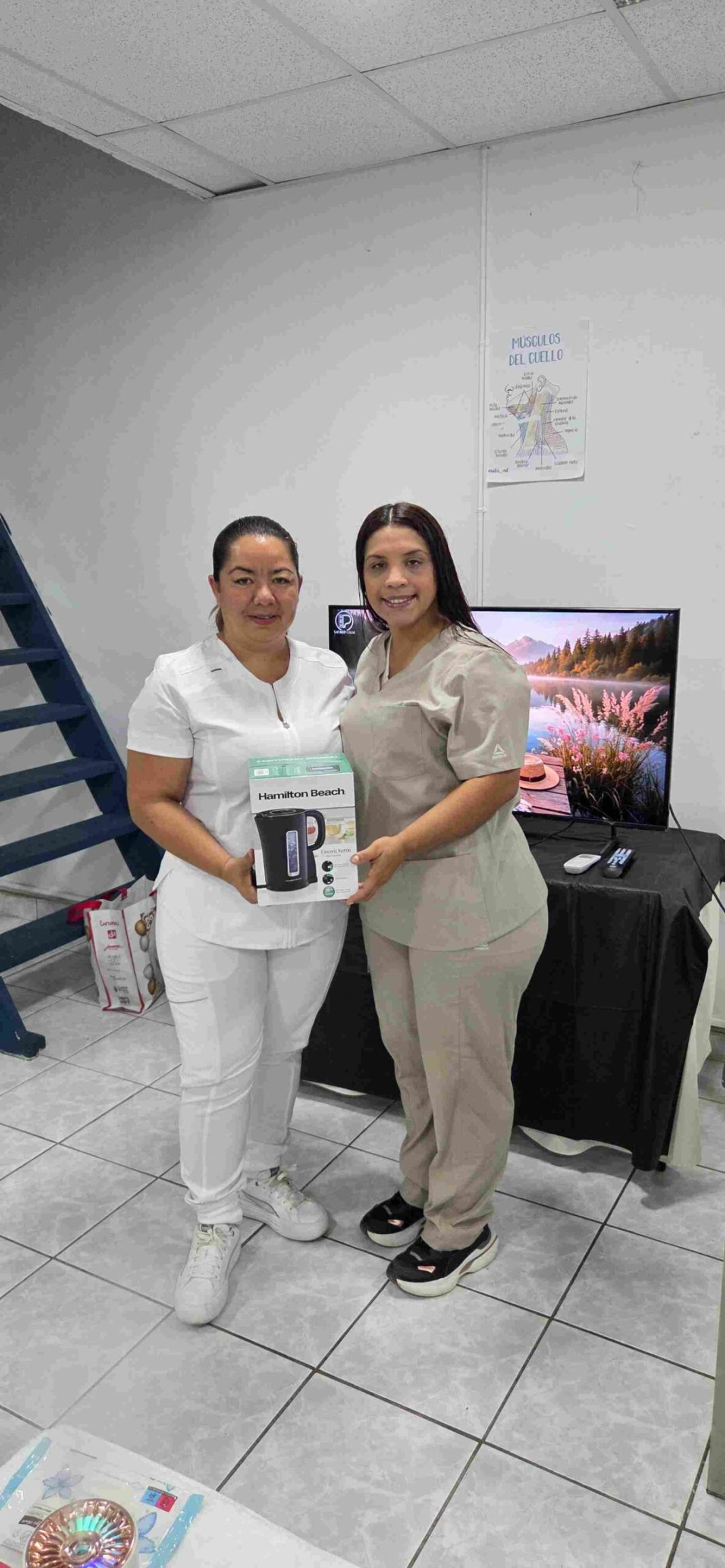 Stichting ‘Educar para Transformar’ boekt nieuwe mijlpaal in educatieve missie op Aruba Stichting 'Educar para Transformar' boekt nieuwe mijlpaal in educatieve missie op Aruba (Picture by: 24ora.com)