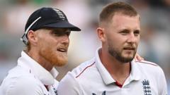 Stokes en Atkinson vrijgepleit van gewelddadig gedrag in nachtclub Stokes en Atkinson vrijgepleit van gewelddadig gedrag in nachtclub (Picture by: ichef.bbci.co.uk)