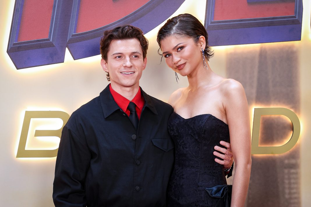 Tom Holland vertelde Zendaya meteen over terugkeer Robert Downey Jr. in Marvel Tom Holland vertelde Zendaya meteen over terugkeer Robert Downey Jr. in Marvel (Picture by: variety.com)