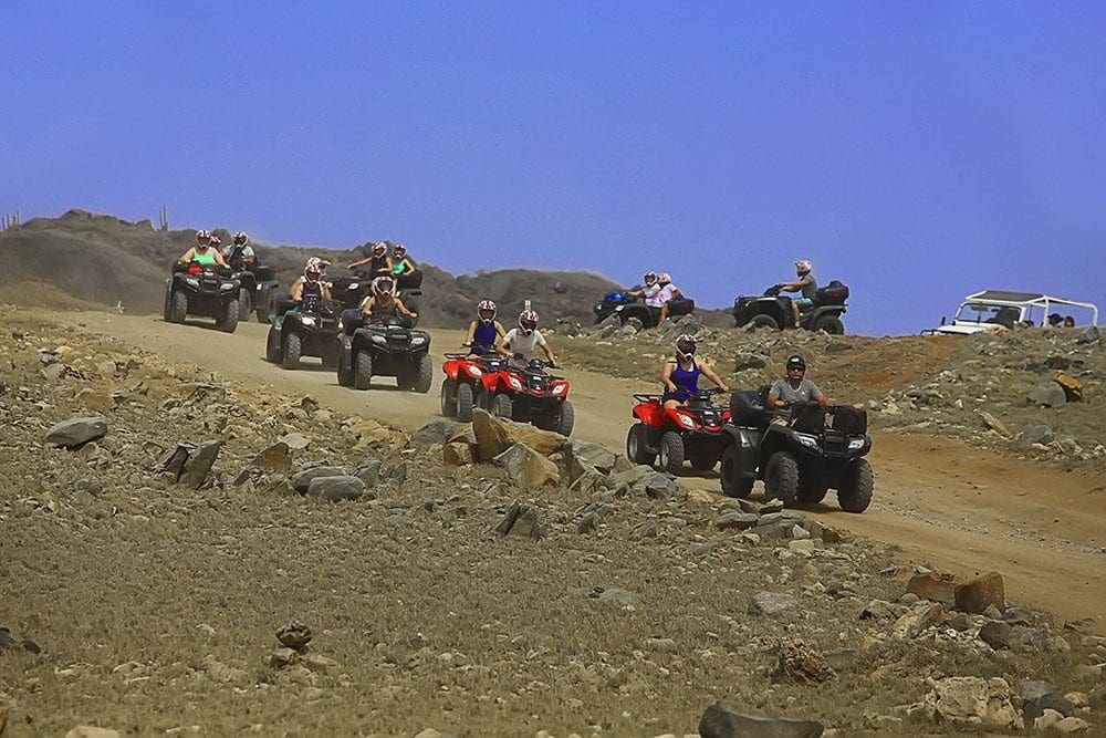 Touroperators uiten bezwaar tegen afsluiting offroad-route nabij vuurtoren Touroperators uiten bezwaar tegen afsluiting offroad-route nabij vuurtoren (Picture by: 24ora.com)