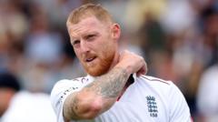 Vaughan: ‘Ramp als Stokes niet meer aanvoerder wordt van Engeland’ Vaughan: 'Ramp als Stokes niet meer aanvoerder wordt van Engeland' (Picture by: ichef.bbci.co.uk)