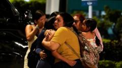 Verdachte bendeLeider neergeschoten bij hinderlaag op luchthaven Guayaquil Verdachte bendeLeider neergeschoten bij hinderlaag op luchthaven Guayaquil (Picture by: ichef.bbci.co.uk)