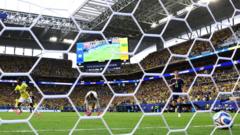 Vinicius Jr sloopt Schotse dromen: uitschakeling WK dreigt na 3-0 nederlaag tegen Brazilië (Picture by: ichef.bbci.co.uk)