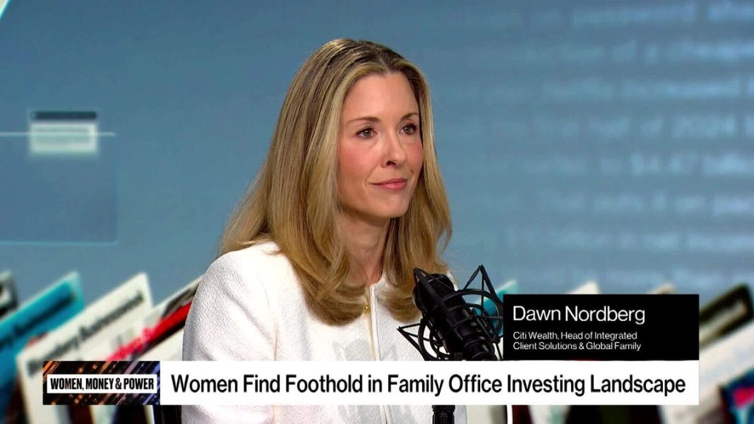 Vrouwen winnen terrein in de wereld van family office-investeringen (Picture by: assets.bwbx.io)