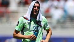 WK-hydratiepauzes: zegen of vloek voor het voetbal? WK-hydratiepauzes: zegen of vloek voor het voetbal? (Picture by: ichef.bbci.co.uk)