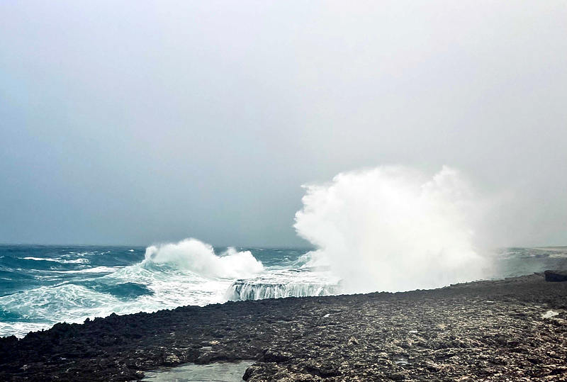 Weerdienst Curaçao geeft gele waarschuwing af voor noord- en oostkust (Picture by: extra.cw)