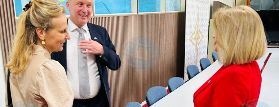 Wever-Croes weerspreekt uitspraken Van der Burg over instructies inzake HOFA Wever-Croes weerspreekt uitspraken Van der Burg over instructies inzake HOFA (Picture by: noticiacla.com)