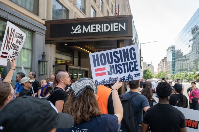 Wooncrisis in het Westen: betaalbaar wonen steeds verder buiten bereik (Picture by: aljazeera.com)