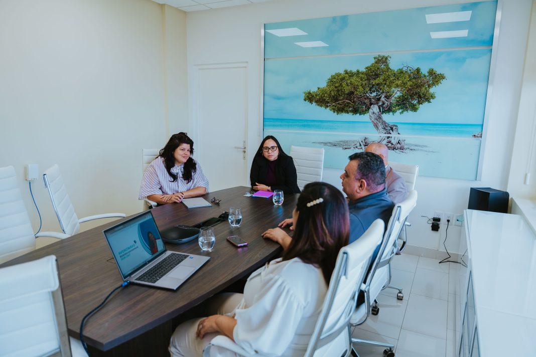 AvondMAVO Aruba start nieuw traject om MAVO-diploma in twee jaar haalbaarder te maken AvondMAVO Aruba start nieuw traject om MAVO-diploma in twee jaar haalbaarder te maken
