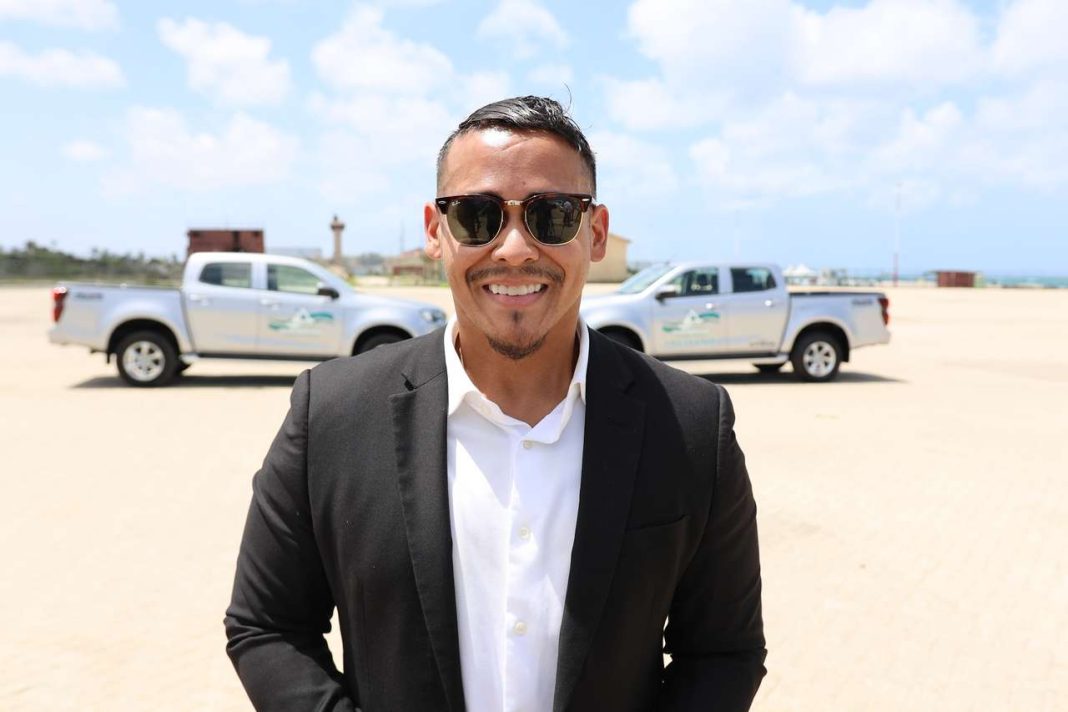 APA coördineert actie met acht vrijwilligers in Harbour Arena tijdens 'Cuida Aruba' campagne (Picture by: 24ora.com)