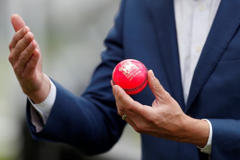 Amateurcricketer opgeheven na vermeende poging om scheidsrechter te misleiden (Picture by: aljazeera.com)