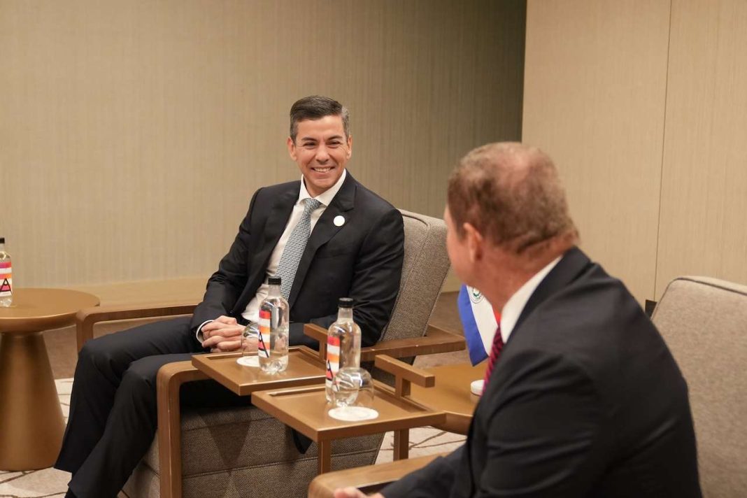 Aruba en Paraguay bespreken connectiviteit en handel (Picture by: 24ora.com)