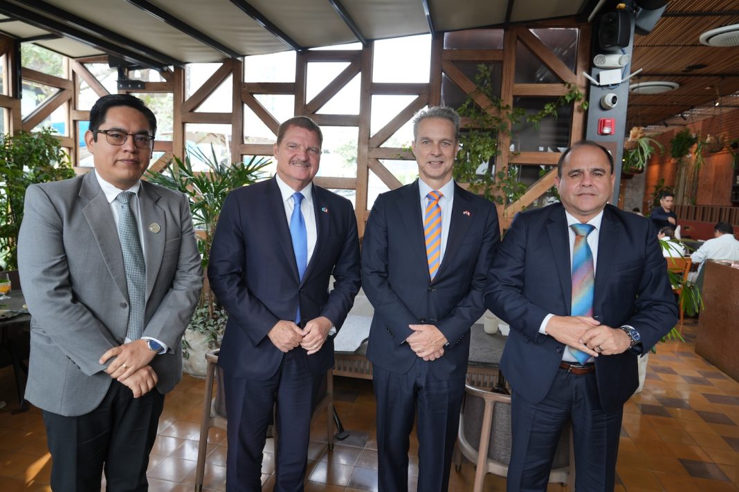 Aruba en Peru onderzoeken samen nieuwe mogelijkheden in toerisme en handel (Picture by: solodipueblo.com)