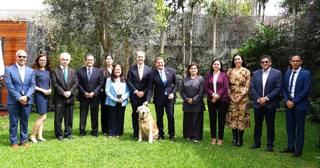 Aruba en Peru onderzoeken samenwerking op het gebied van duurzaamheid (Picture by: diario.aw)