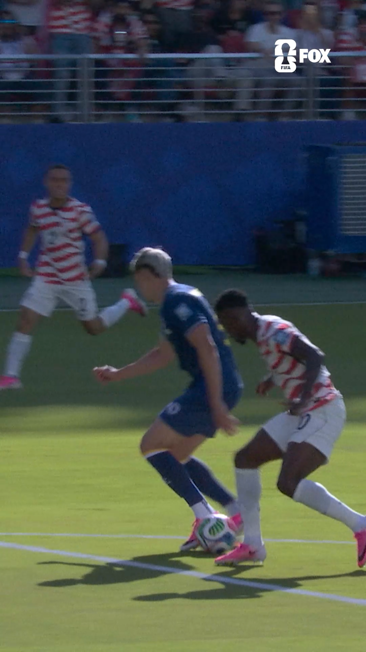 Balogun opent score voor VS op FIFA Wereldkampioenschap in Bay Area (Photo by: foxsports.com)