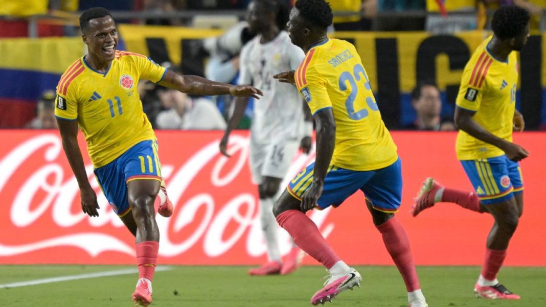 Colombia en Argentinië plaatsen zich voor achtste finales WK; Pochettino gooit eerste worp (Photo by: espncdn.com)