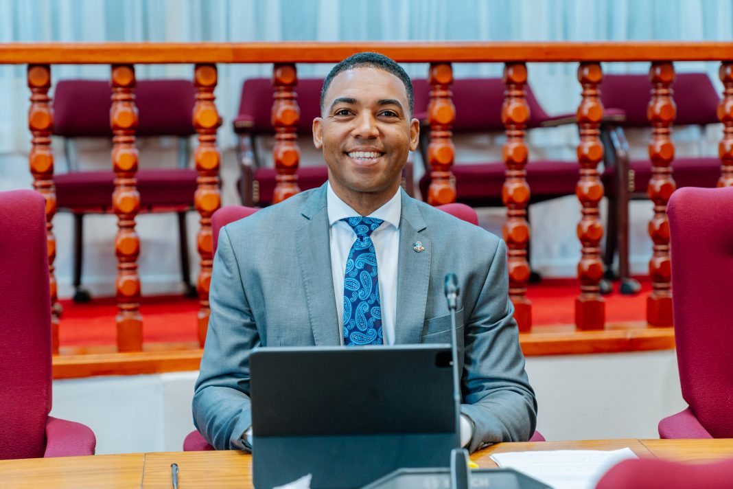 Tevreden: ‘Zorgdebat Aruba moet gebaseerd zijn op feiten, niet op perceptie’ Tevreden: ‘Zorgdebat Aruba moet gebaseerd zijn op feiten, niet op perceptie’