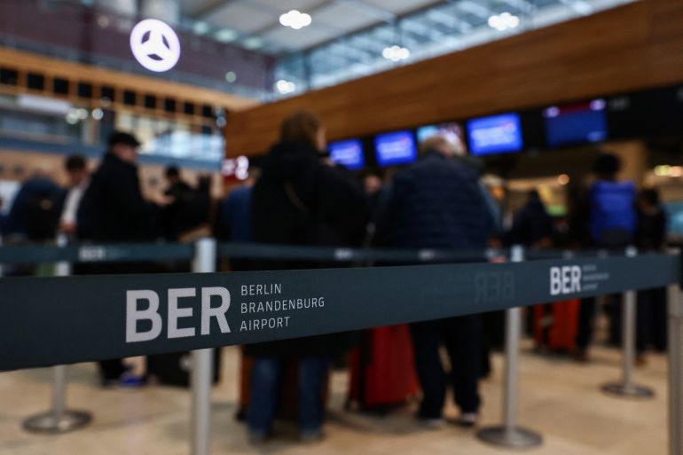 EU-grenscontrolesysteem zorgt voor reischaos in aanloop naar zomerpiek EU-grenscontrolesysteem zorgt voor reischaos in aanloop naar zomerpiek (Picture by: aljazeera.com)