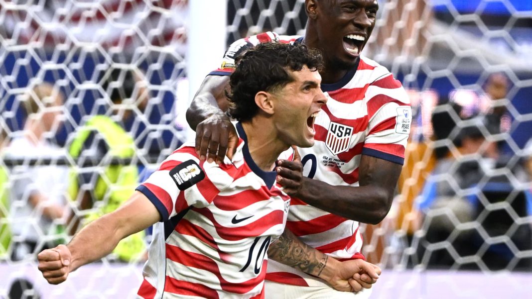 FIFA draait schorsing Balogun terug; Trump bedankt voetbalbond (Photo by: cnbcfm.com)