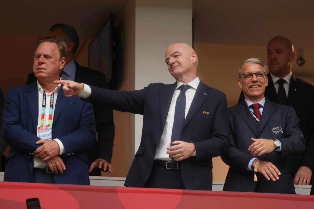 FIFA schorst twee medewerkers Amerikaanse voetbalbond voorafgaand aan WK-verlies (Photo by: nypost.com)