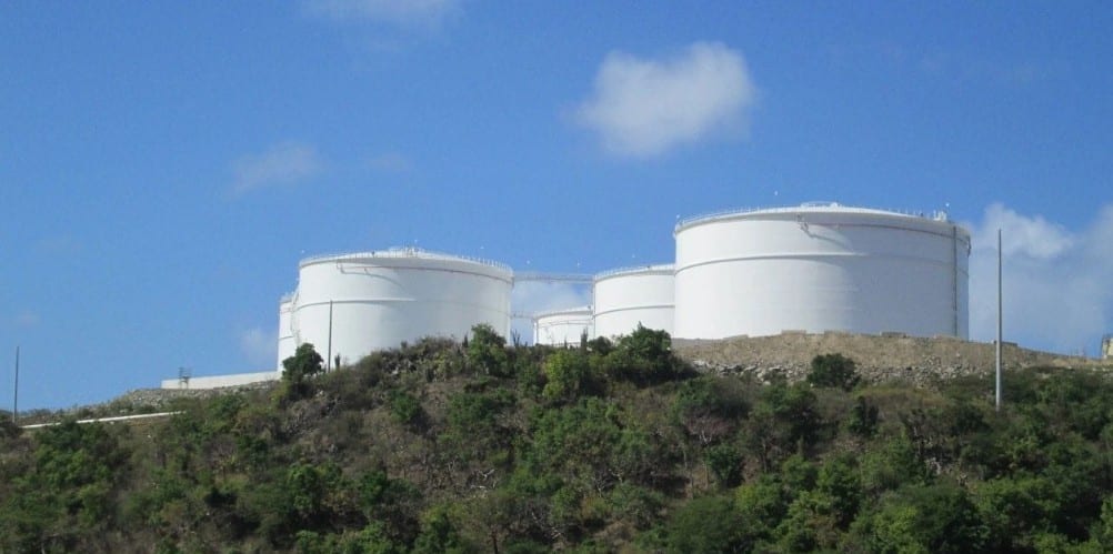 Geen directe gezondheids- of milieurisico door olielek bij GTI op Sint Eustatius (Picture by: nu.cw)