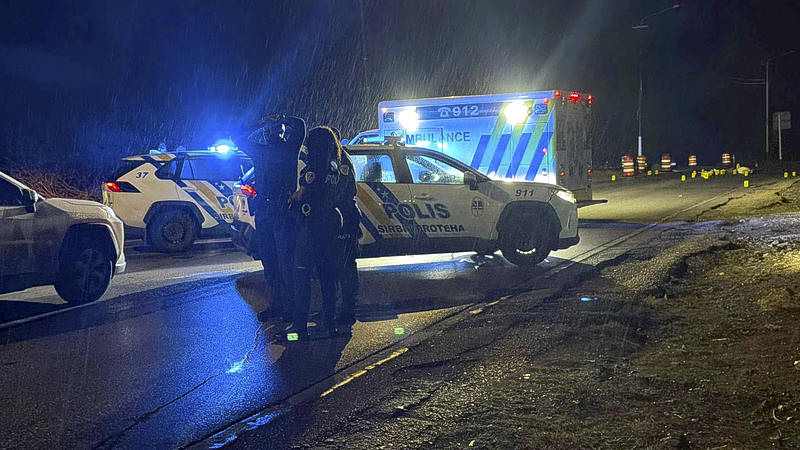 Man van 26 jaar doodgeschoten bij rotonde Zegu op Curaçao (Picture by: extra.cw)
