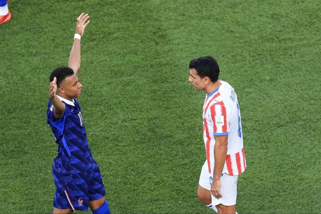 Mbappé evenaart Messi in WK-topscorersstand na overwinning (Photo by: nyt.com)