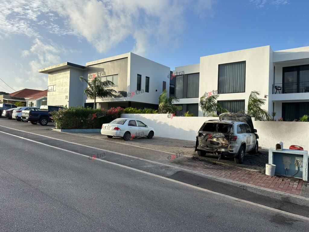 Meerdere auto-ongelukken in Willemstad (Picture by: extra.cw)