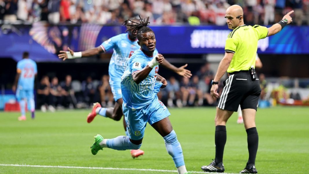 Mexico wint van Ecuador tijdens WK 2026-kwalificatiewedstrijd Mexico wint van Ecuador tijdens WK 2026-kwalificatiewedstrijd (Photo by: espncdn.com)