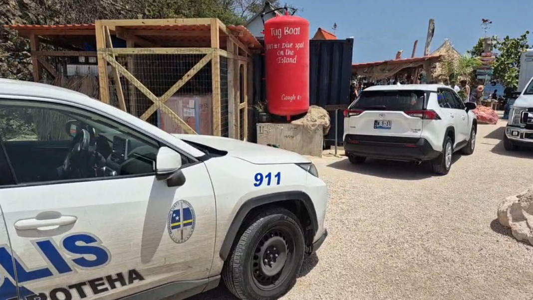 Nederlandse toerist overlijdt bij duikongeval op Tugboat Beach (Picture by: paradisefm.cw)