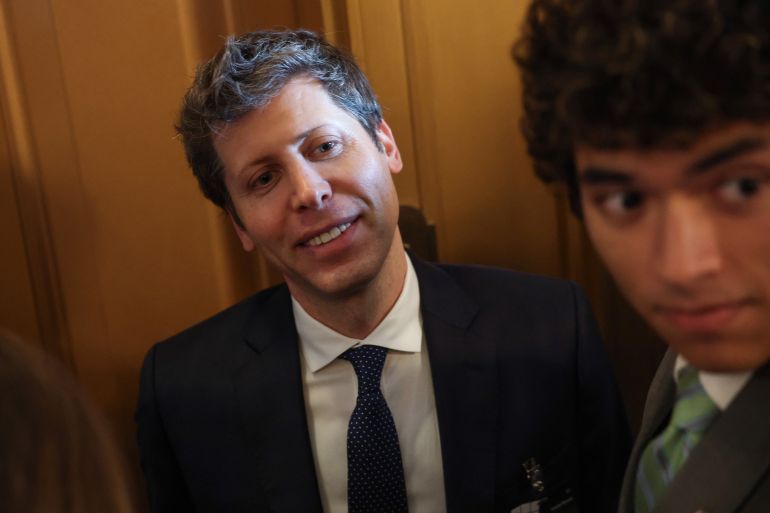 OpenAI-CEO Altman ontmoet Amerikaanse wetgevers na AI-hack (Picture by: aljazeera.com)