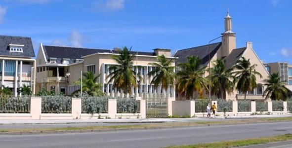 Oud SEHOS-gebouw op Curaçao wordt herontwikkeld tot stedelijk district (Picture by: extra.cw)