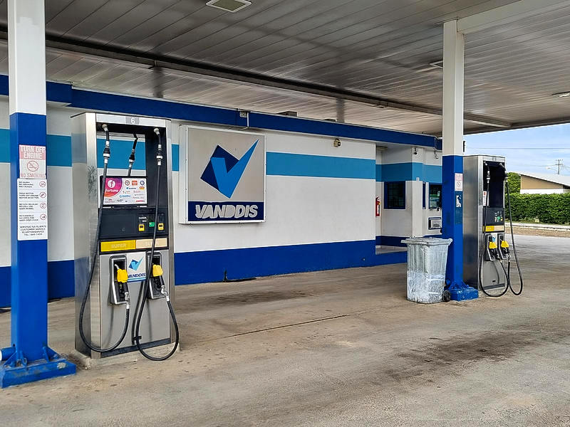 Prijzen benzine en diesel dalen op Curaçao (Picture by: extra.cw)