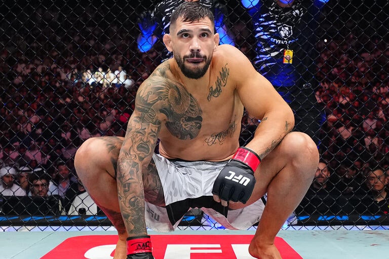 Rakic bereidt zich voor op nieuwe uitdaging: zwaarder vechten (Picture by: ufc.com)