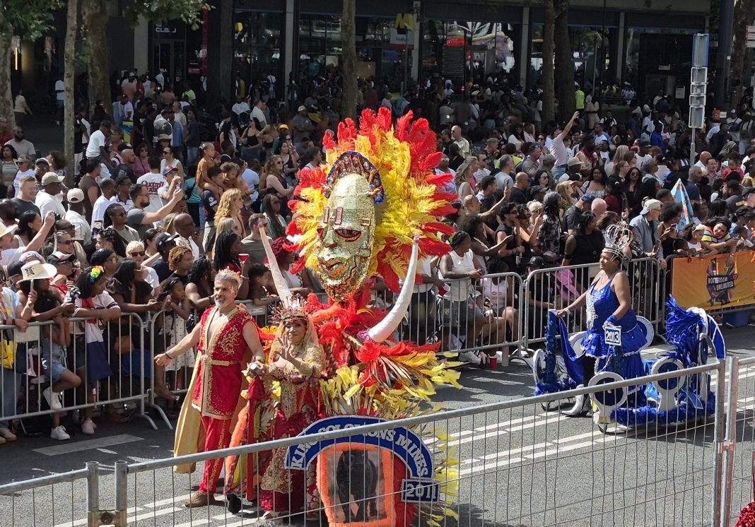 Rotterdam verwelkomt Zomercarnaval 2026 met ontvangst bij burgemeester (Picture by: solodipueblo.com)