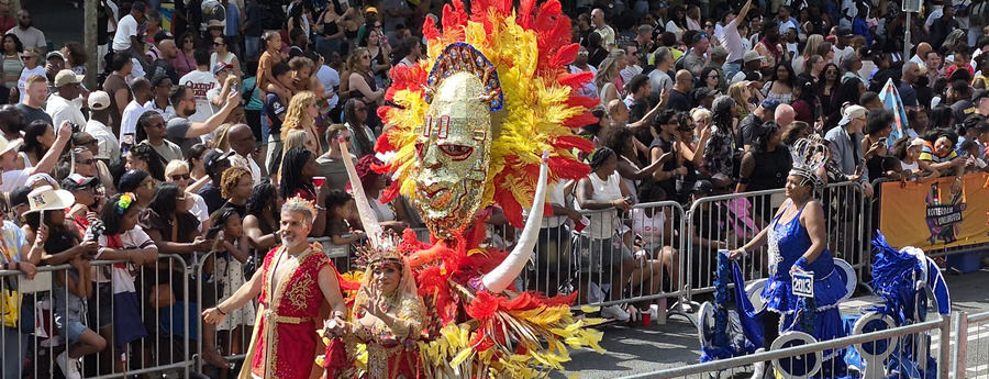 Rotterdam viert Zomercarnaval met culturele festiviteiten (Picture by: noticiacla.com)