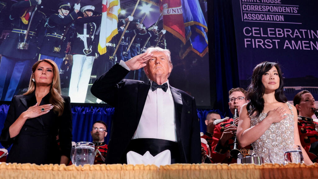 Trump houdt herhaald diner in Waldorf Astoria na schietincident Trump houdt herhaald diner in Waldorf Astoria na schietincident (Picture by: s.france24.com)