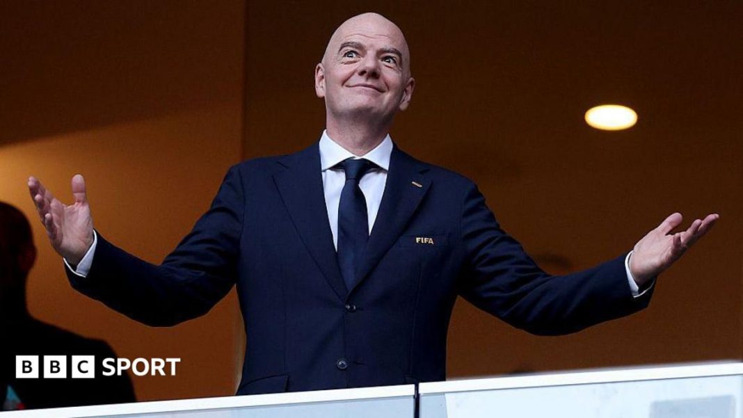 Tuchel uit kritiek op FIFA over nationaliteitskwestie Balogun voor WK 2026 (Photo by: co.uk)