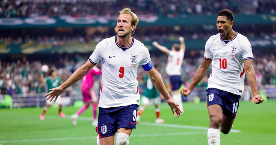 WK voetbal: duel Mexico tegen Engeland verwacht om 03.00 uur na aanvang warming-up (Photo by: ad.nl)