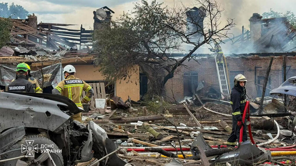 Zelensky waarschuwt voor grootschalige Russische aanval (Picture by: s.france24.com)
