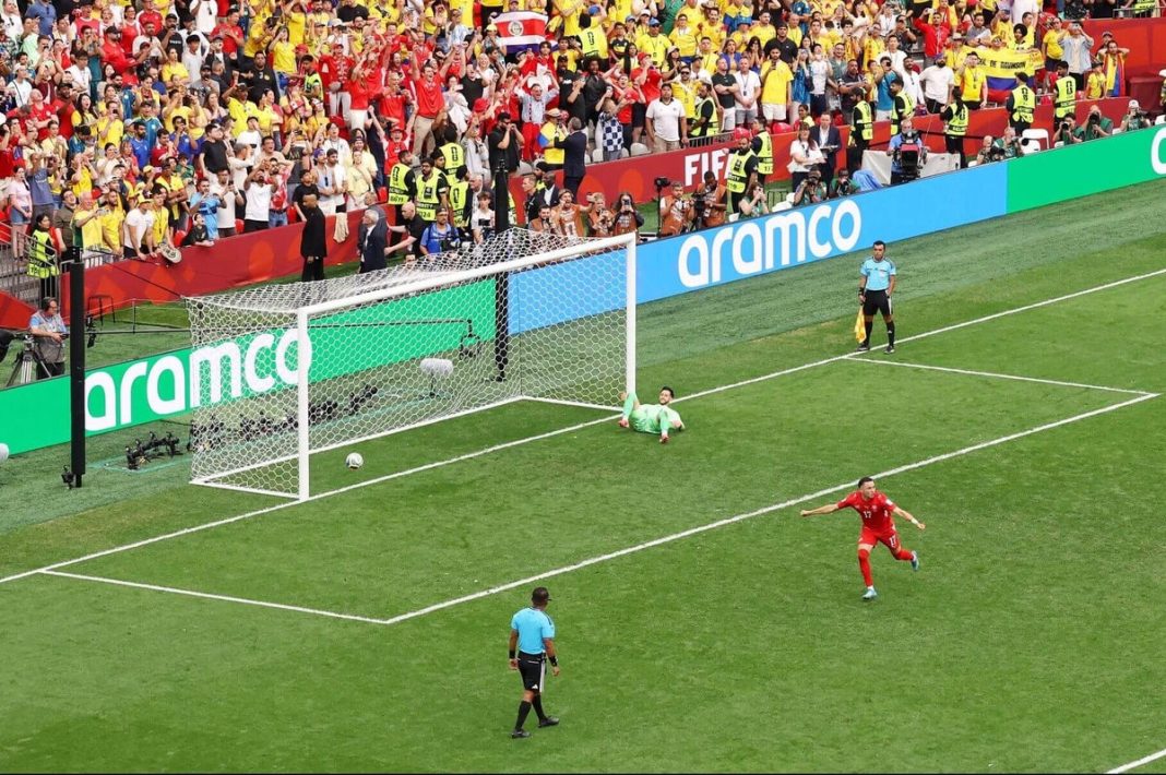 Zwitserland bereikt kwartfinales na strafschoppenserie tegen Colombia (Photo by: nyt.com)
