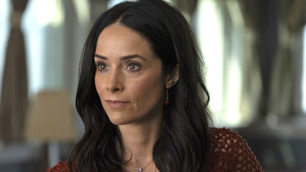 Abigail Spencer: Bekende gezicht in ‘Best Medicine’ Abigail Spencer: Bekende gezicht in 'Best Medicine' (Picture by: slashfilm.com)
