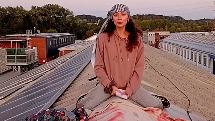 Activisten bezetten Martin-Baker fabriek in VK vanwege leveringen aan Israël (Picture by: aljazeera.com)