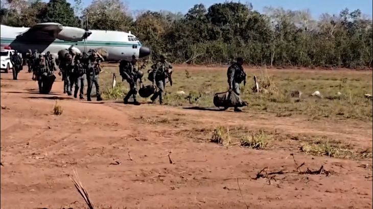 Bolivia stelt troepen in langs grens met Brazilië om geweld te beteugelen Bolivia stelt troepen in langs grens met Brazilië om geweld te beteugelen (Picture by: aljazeera.com)