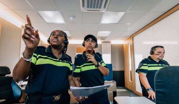 Centrale meldkamer politie viert 15-jarig bestaan (Picture by: extraboneiru.com)