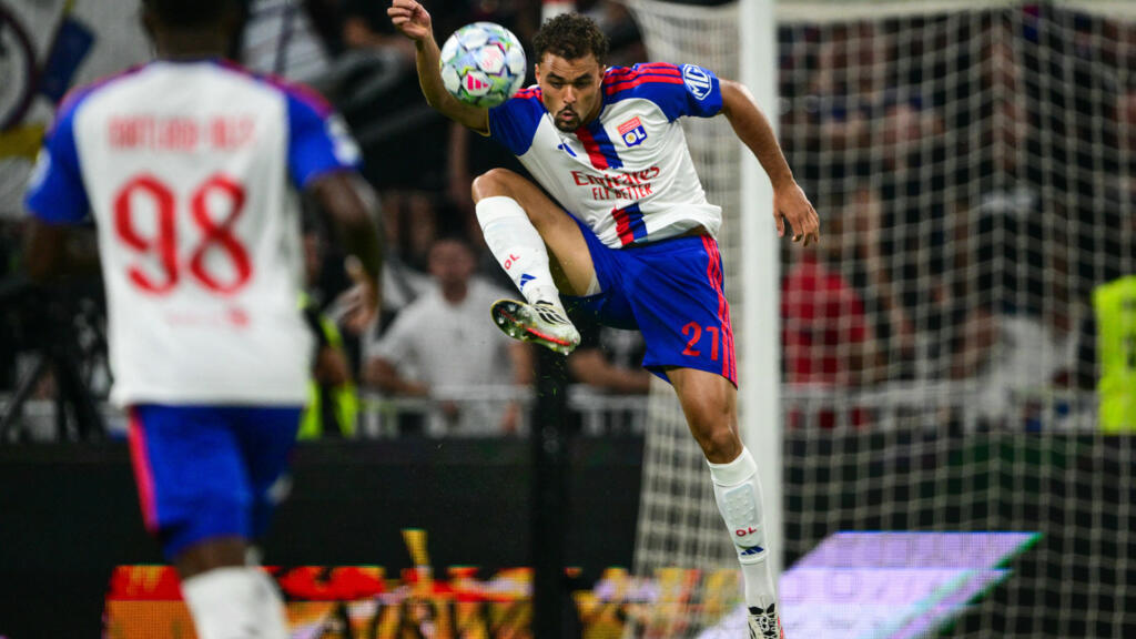 Lyon uitgeschakeld Champions League play-offs door Fenerbahçe Champions League-teleurstelling: Lyon uitgeschakeld in play-offs door Fenerbahçe (Picture by: s.france24.com)