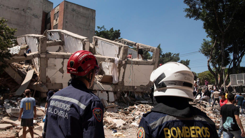 Colombiaanse aardbeving: Veertien dagen na de gebeurtenis, zoektocht naar overlevenden gaat door (Picture by: s.france24.com)