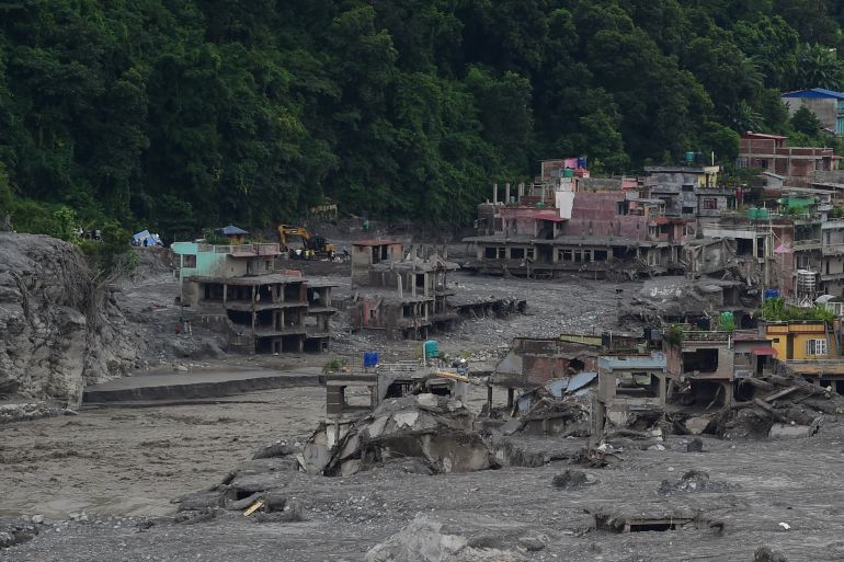 Gletsjer Himalaya: dodental stijgt naar 797 Dodental nadert 800 na instorting gletsjer in de Himalaya (Picture by: aljazeera.com)