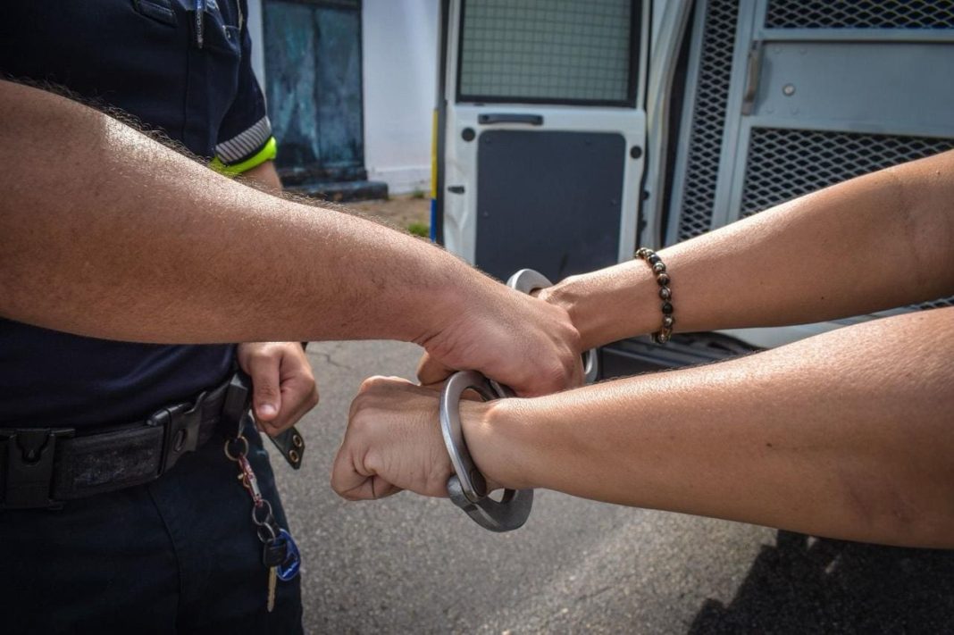 Drie aanhoudingen bij onderzoek georganiseerde criminaliteit Aruba (Picture by: 24ora.com)