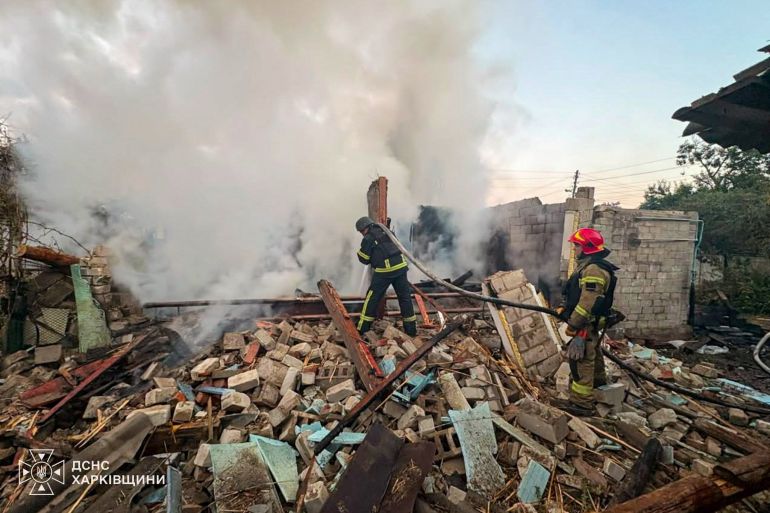 Drie doden en tientallen gewonden door Russische aanvallen in Oekraïne Drie doden en tientallen gewonden door Russische aanvallen in Oekraïne (Picture by: aljazeera.com)